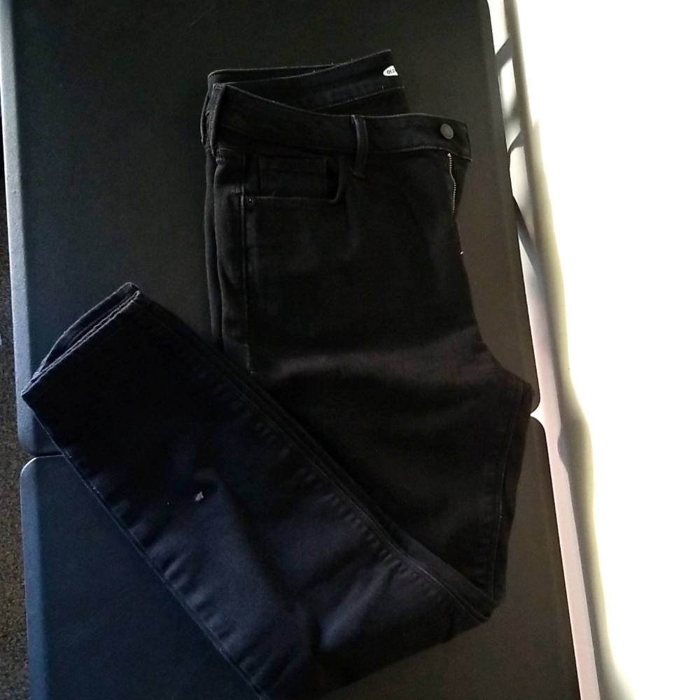 Old Navy Rockstar Super Skinny High Rise Jean's